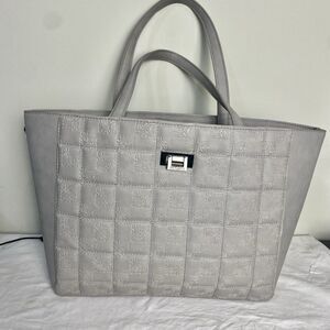 STEVE MADDEN Grey Quilted Weekender Bag Large Zip Tote Compartments Faux Leather